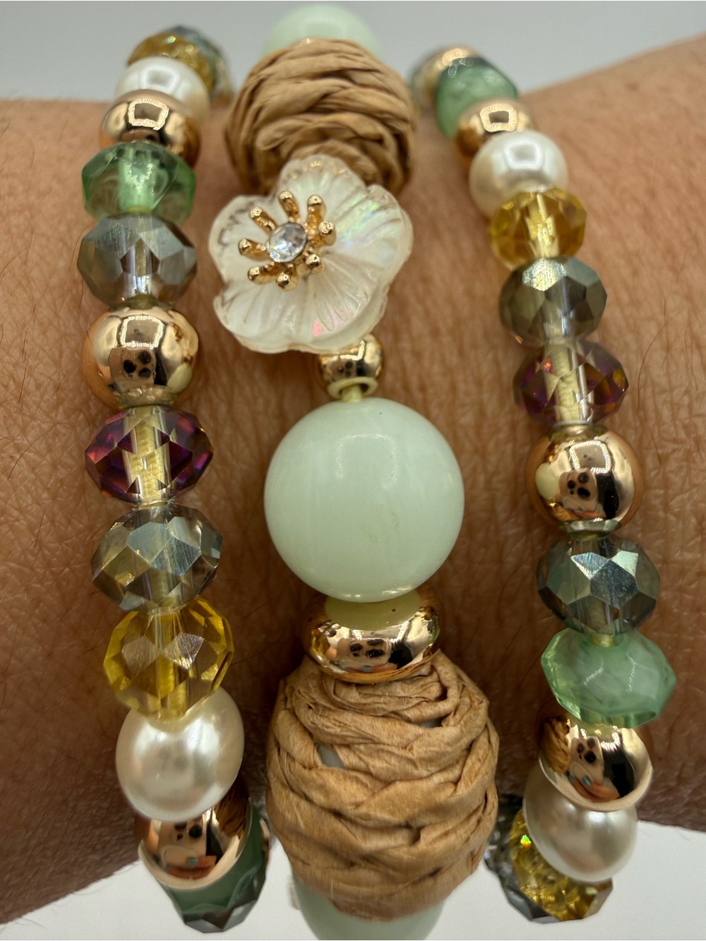 Lonna & Lilly Multi-Strand Beaded Bracelet Set Gold Tone Mint Green Pearl Tassel - Picture 9 of 17
